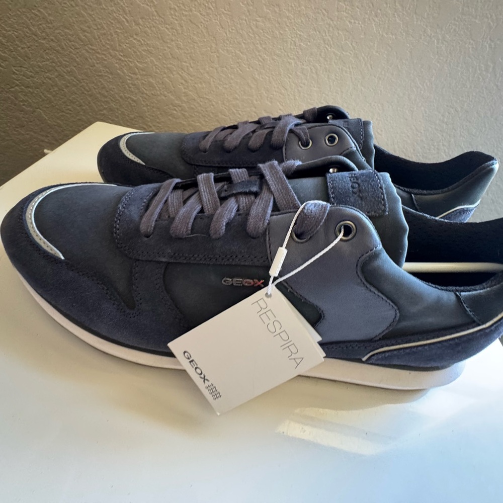Geox Blue Sneakers with Suede Finish and Mesh Inserts